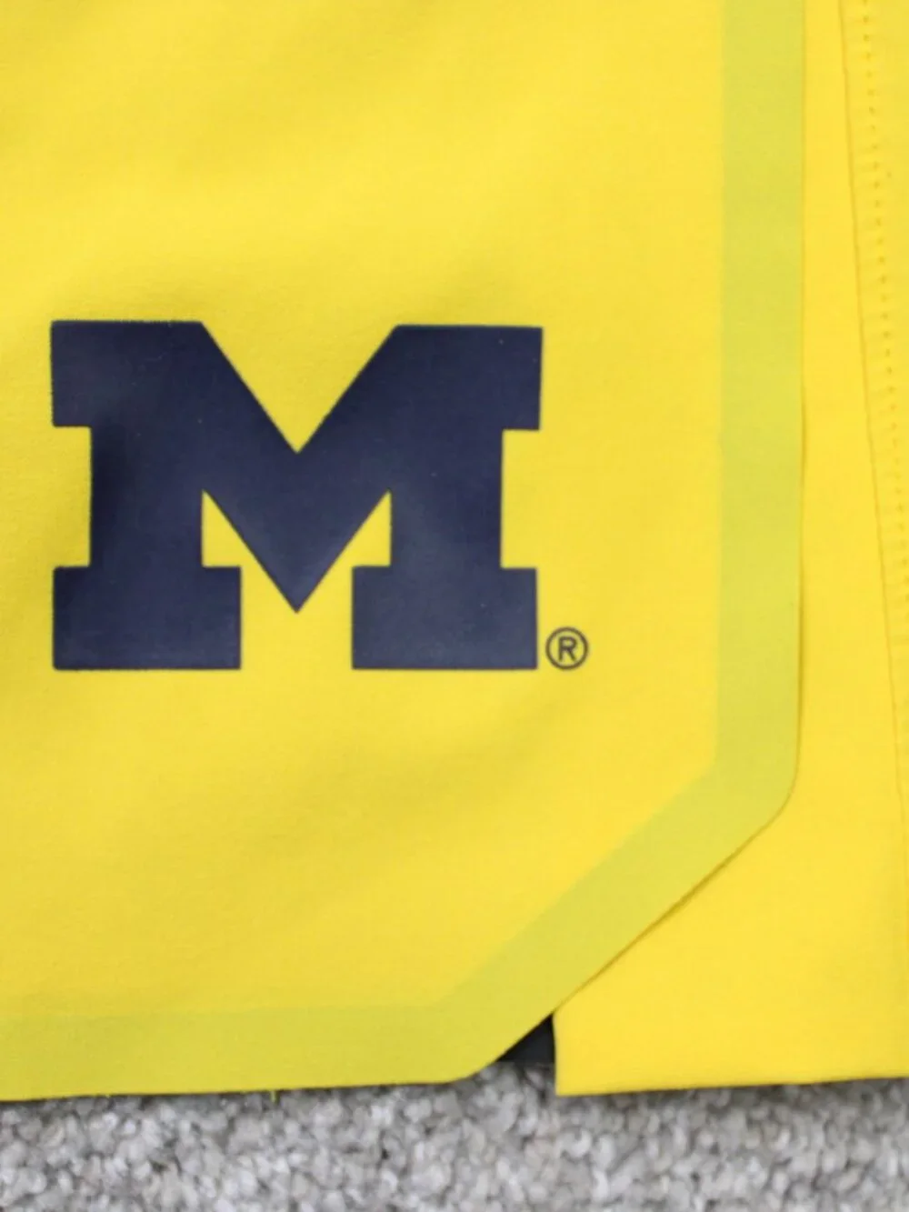 Jordan Michigan Wolverines Shorts Mens Large Yellow Nike Air 11